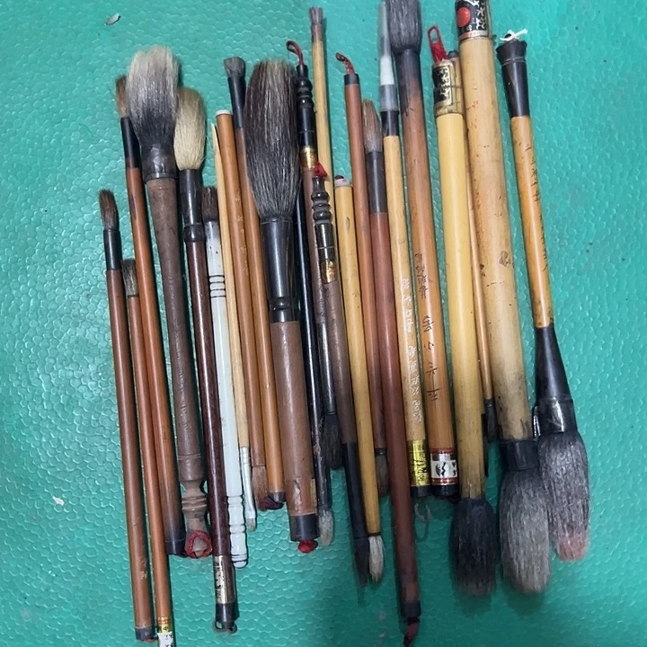 馥***词瓷片陶瓷制品摆件