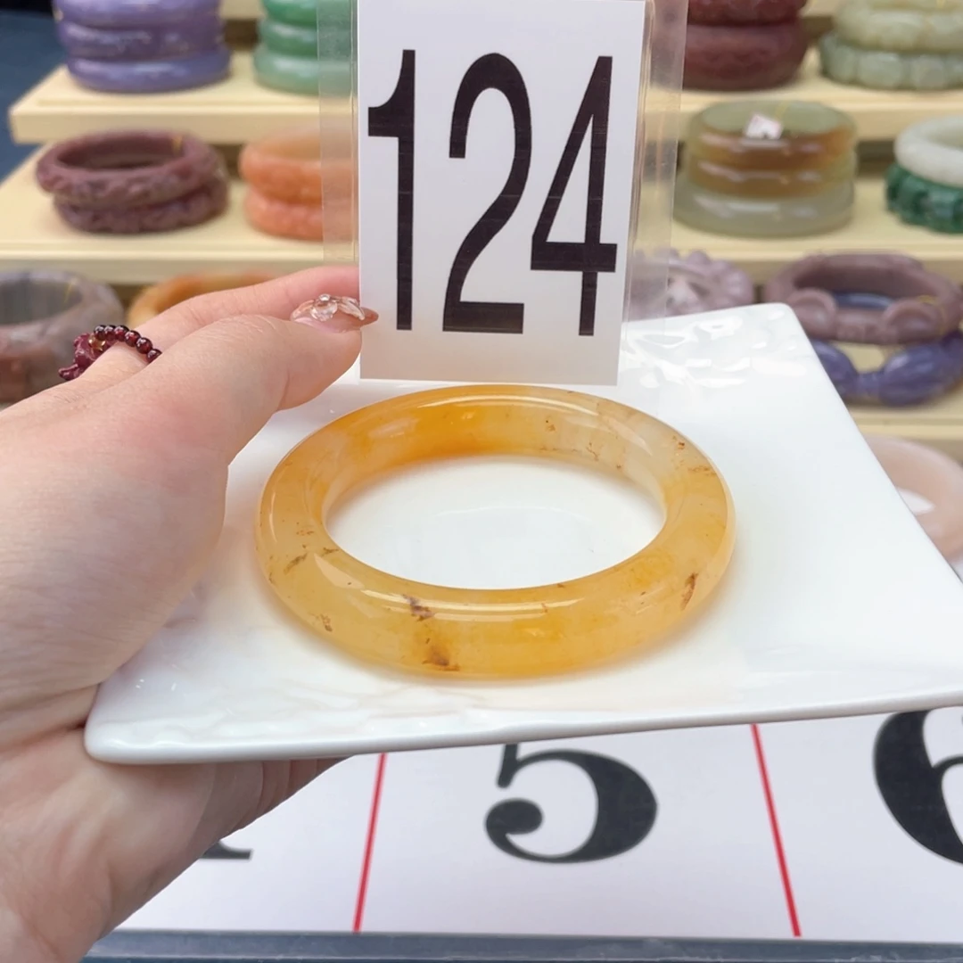 石英质玉未镶嵌手镯