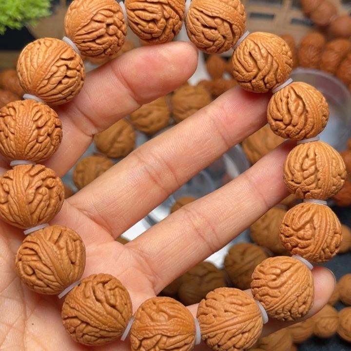 桃核手串龙纹桃核52