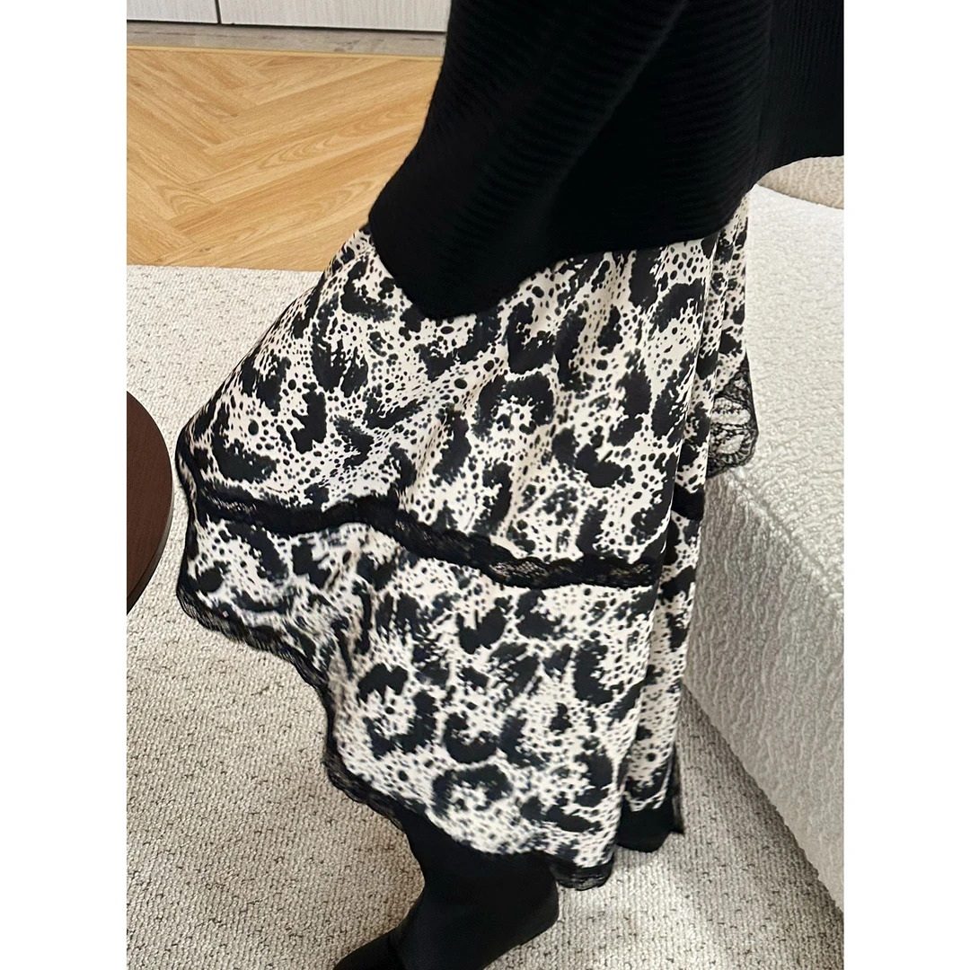 紫紫   斑斓美学裙  一眼惊艳蕾丝花边不规则下摆半裙ZD09BZHJ225