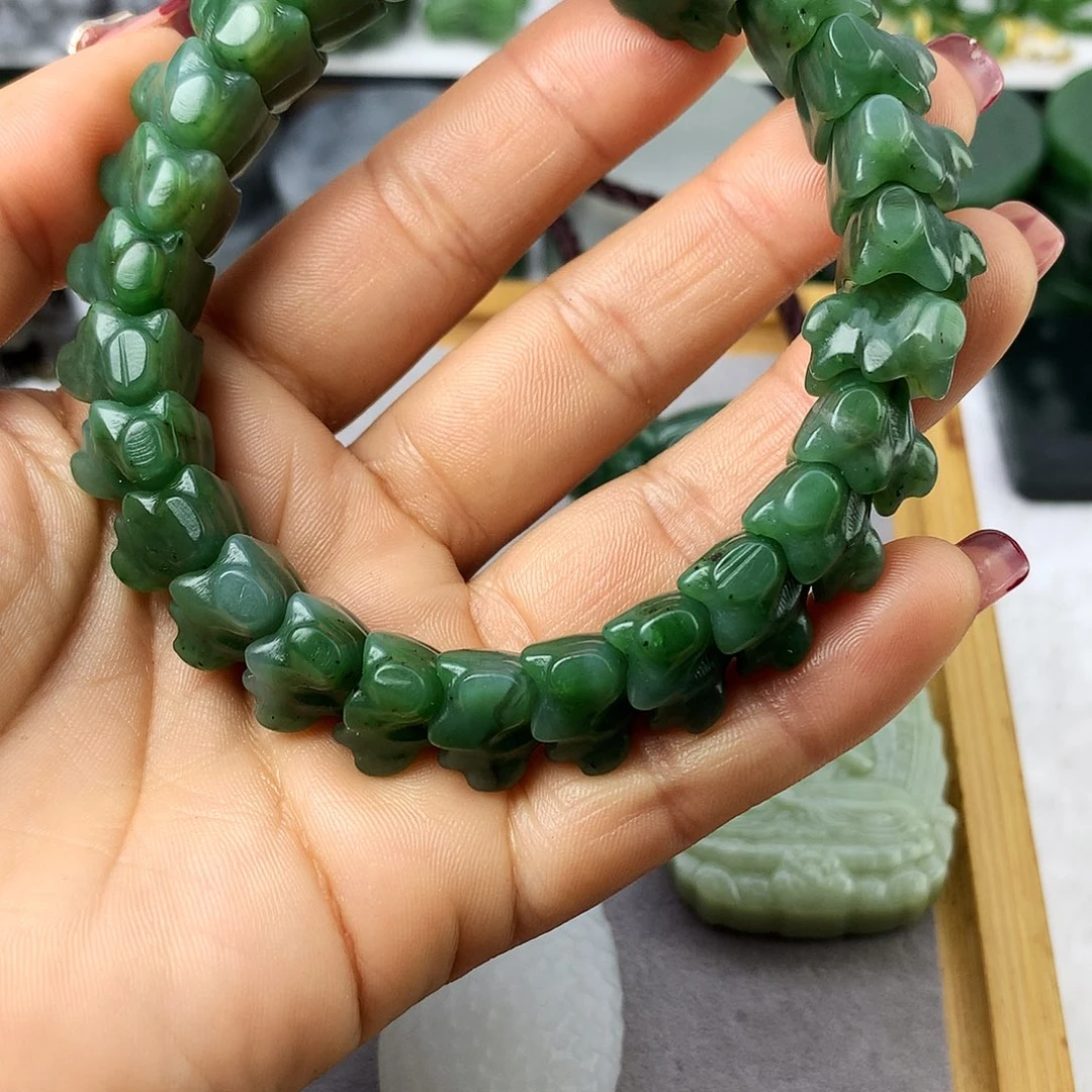 老***头和田玉（糖玉）未镶嵌珠宝半成品