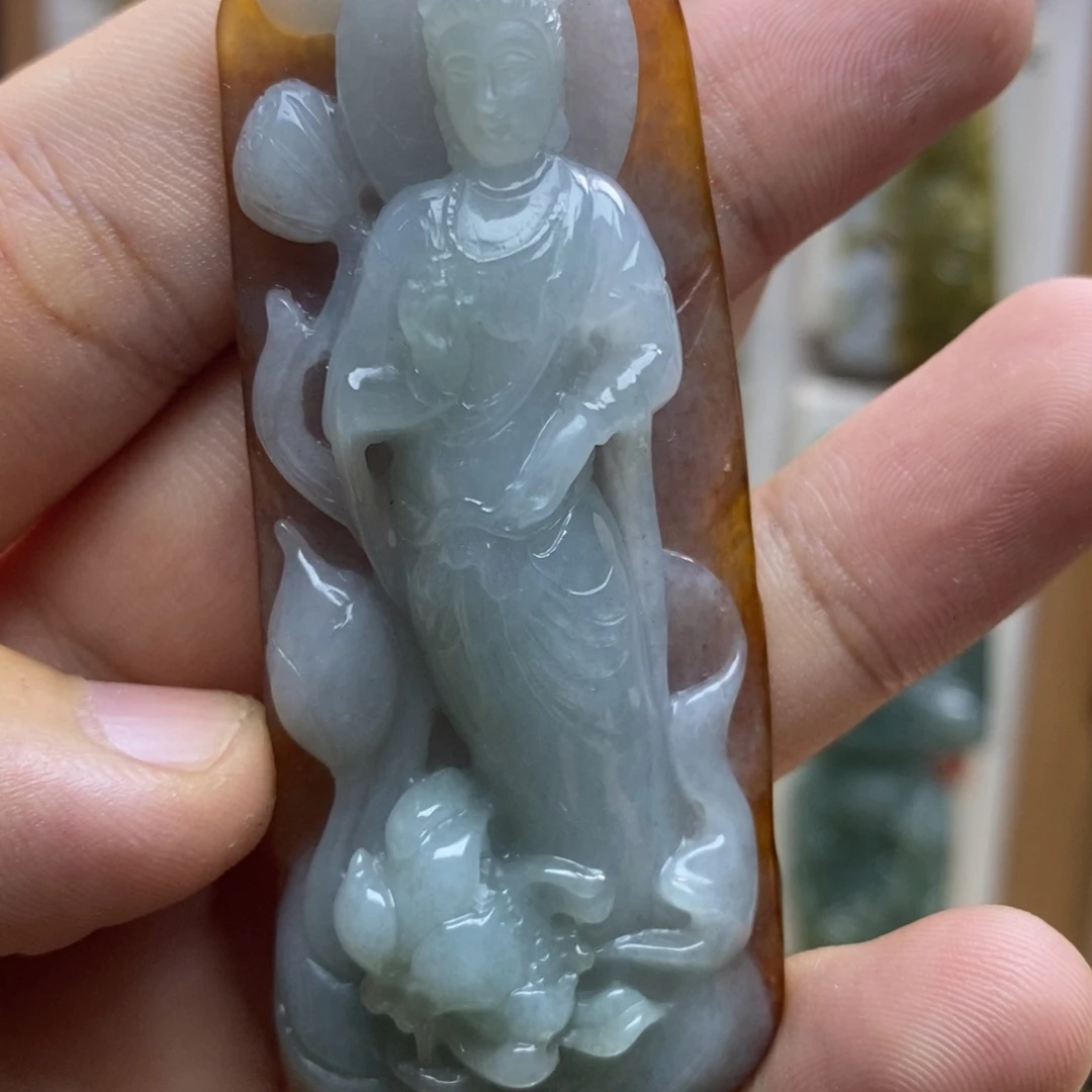 逆***跑翡翠未镶嵌颈饰好
