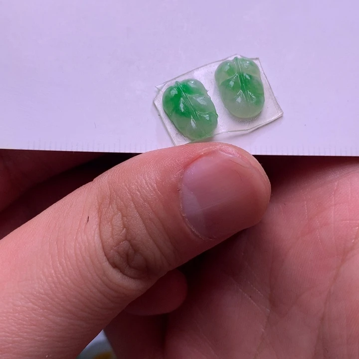 定制翡翠未镶嵌毛货