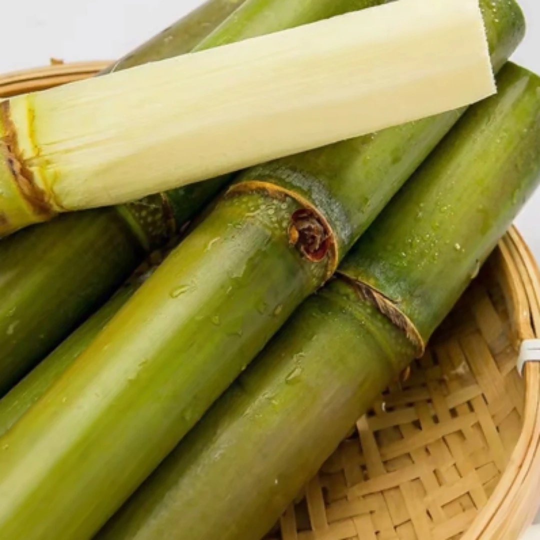 绿皮甘蔗一根约6-8斤（切好段发）