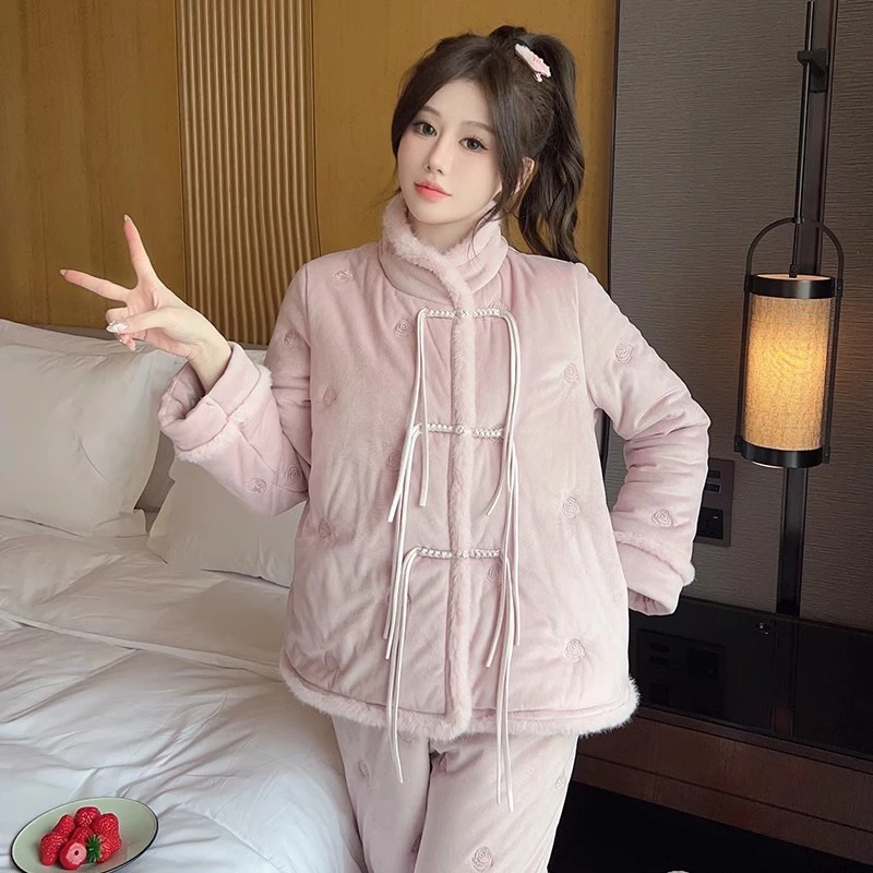 新中式珊瑚绒睡衣女冬季三层夹棉2024新款复古国风毛领加厚家居服