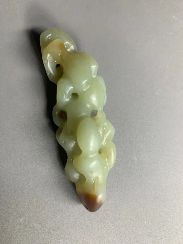 新疆和田玉手把件太湖石精品