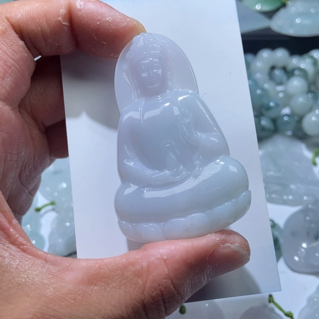 定制翡翠未镶嵌素衣观音