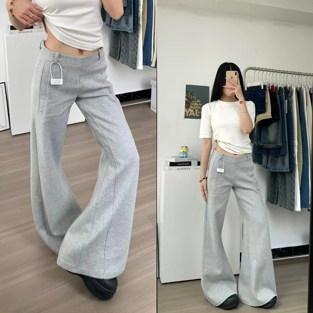 灰色低腰微喇叭卫裤女秋季2025新款设计感休闲马蹄直筒运动拖地裤