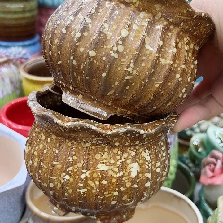 多肉绿植陶瓷花盆9.9包邮，有孔