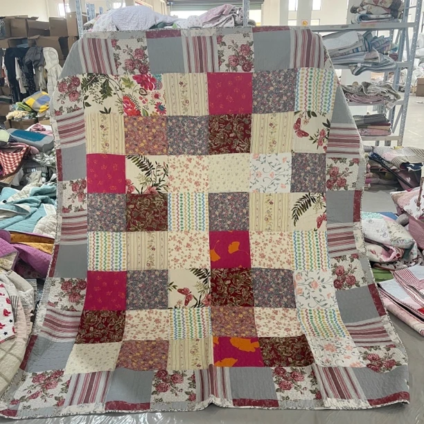 《小华外贸》约200x230起 全拼百家风拼接棉质床盖 不挑 发一个