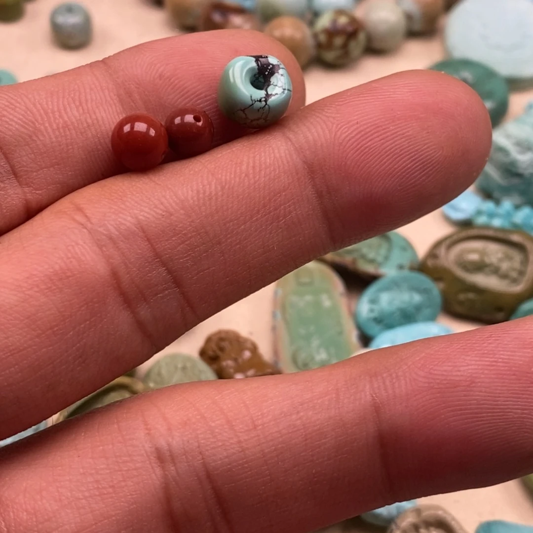 锦***财南红玛瑙未镶嵌珠宝半成品