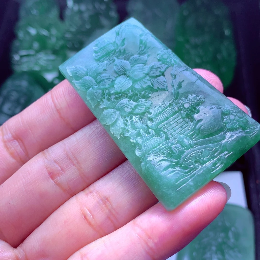 晓***伟未镶嵌定制翡翠天然缅料a货挂件1111