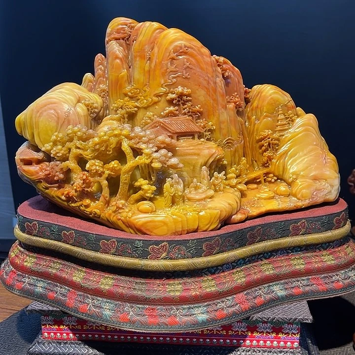 寿山石石**成艺术品市场