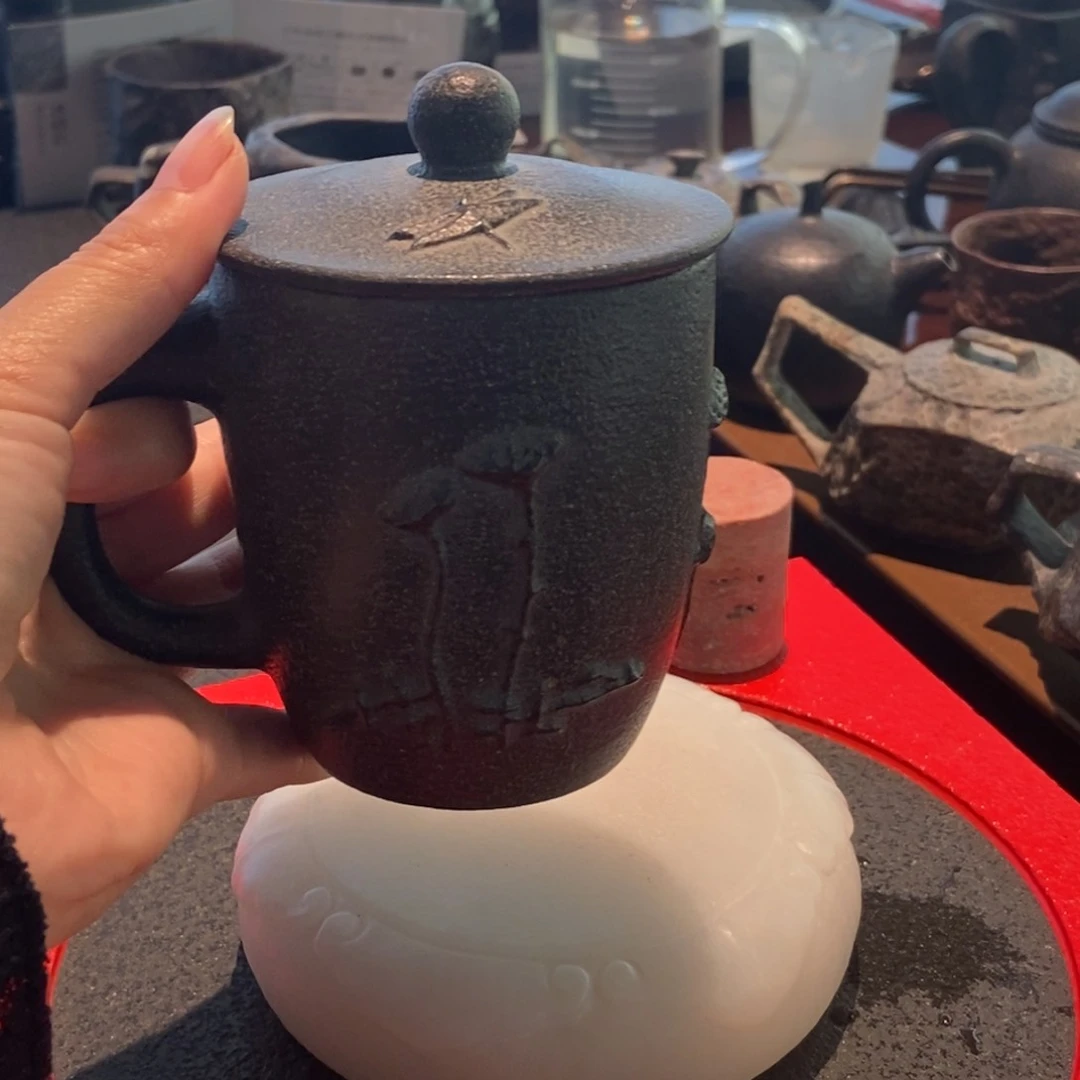 青***7天然乌金石马克杯雕刻