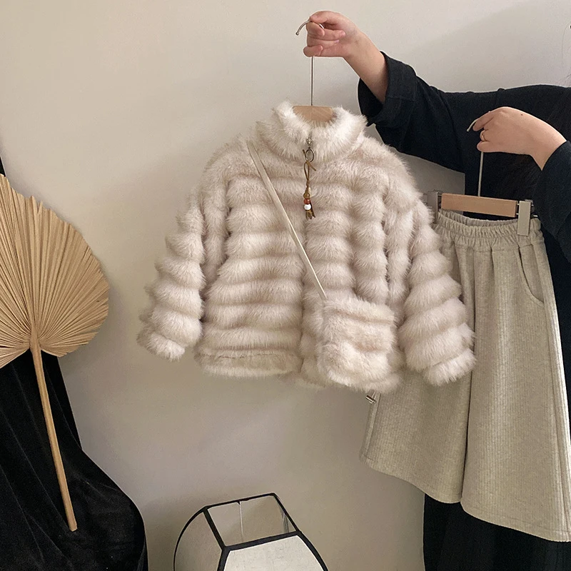 【安安家】女童韩系2025冬季慵懒立领保暖毛毛外套配包包上衣R25696