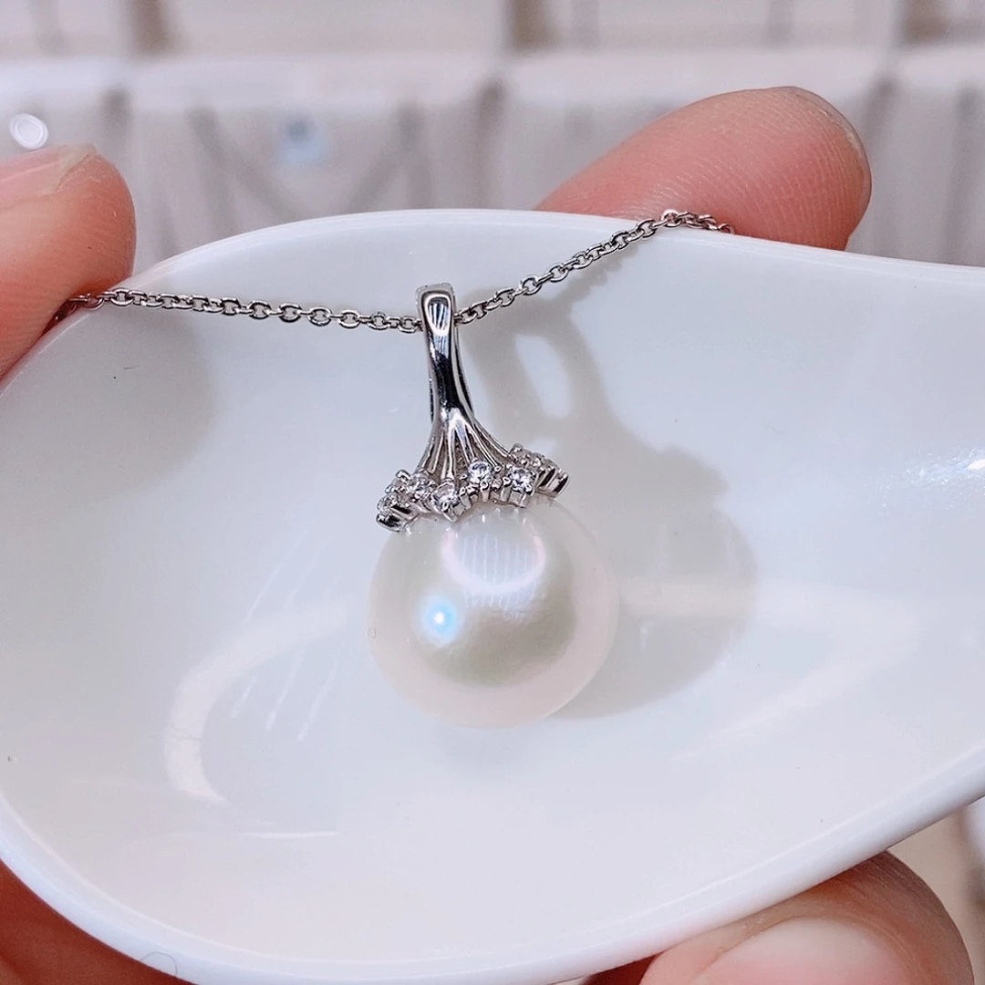颈饰银S925镶嵌淡水珍珠