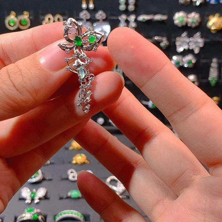 翡翠戒指银S925镶嵌吊坠