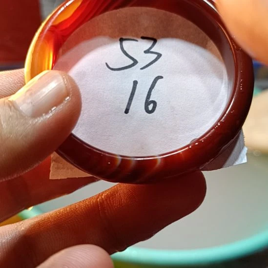 玛瑙/玉髓手镯未镶嵌