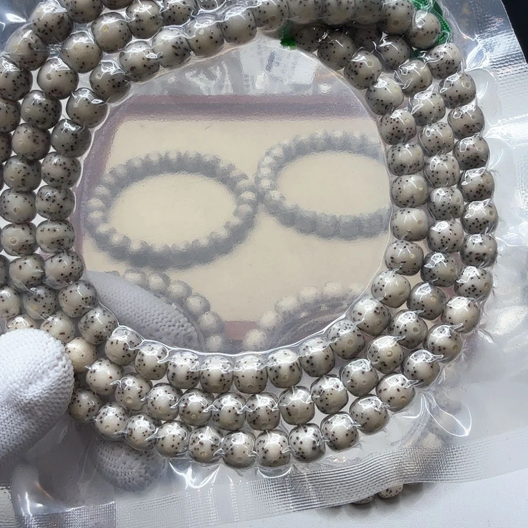 星月菩提吊坠7糯冰月留白8左右 108