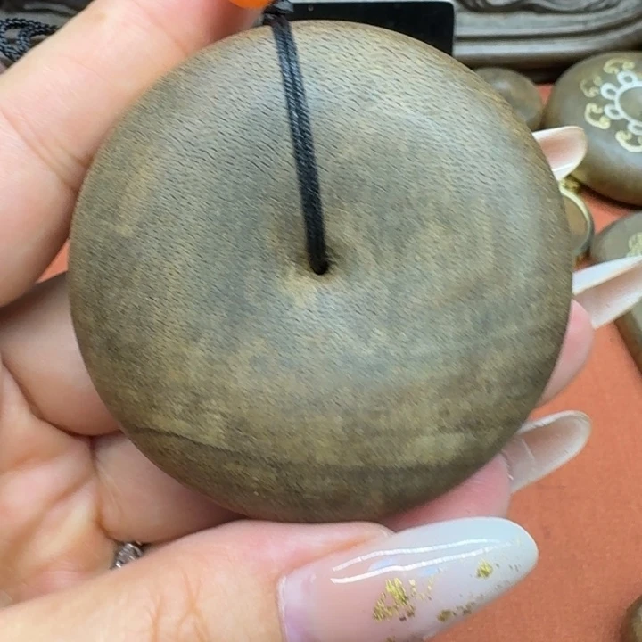 大叶紫檀（黑酸枝木类）