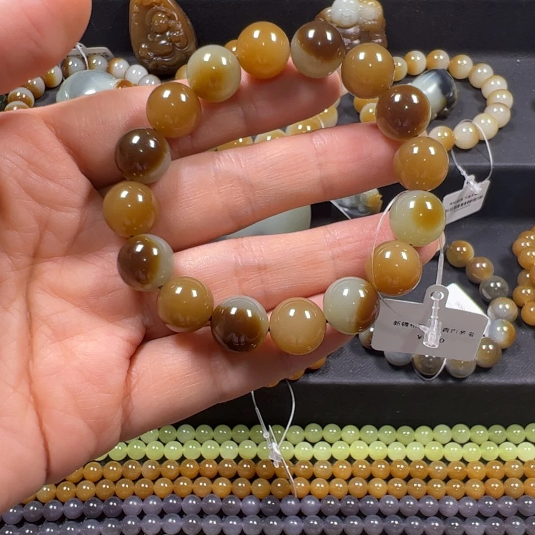 未镶嵌手链和田玉卡12