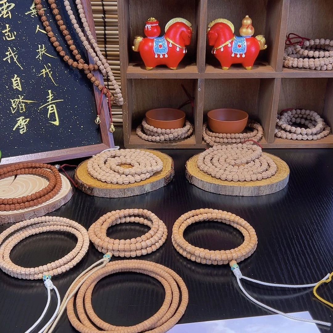 炸****吊坠柏香籽/百香籽