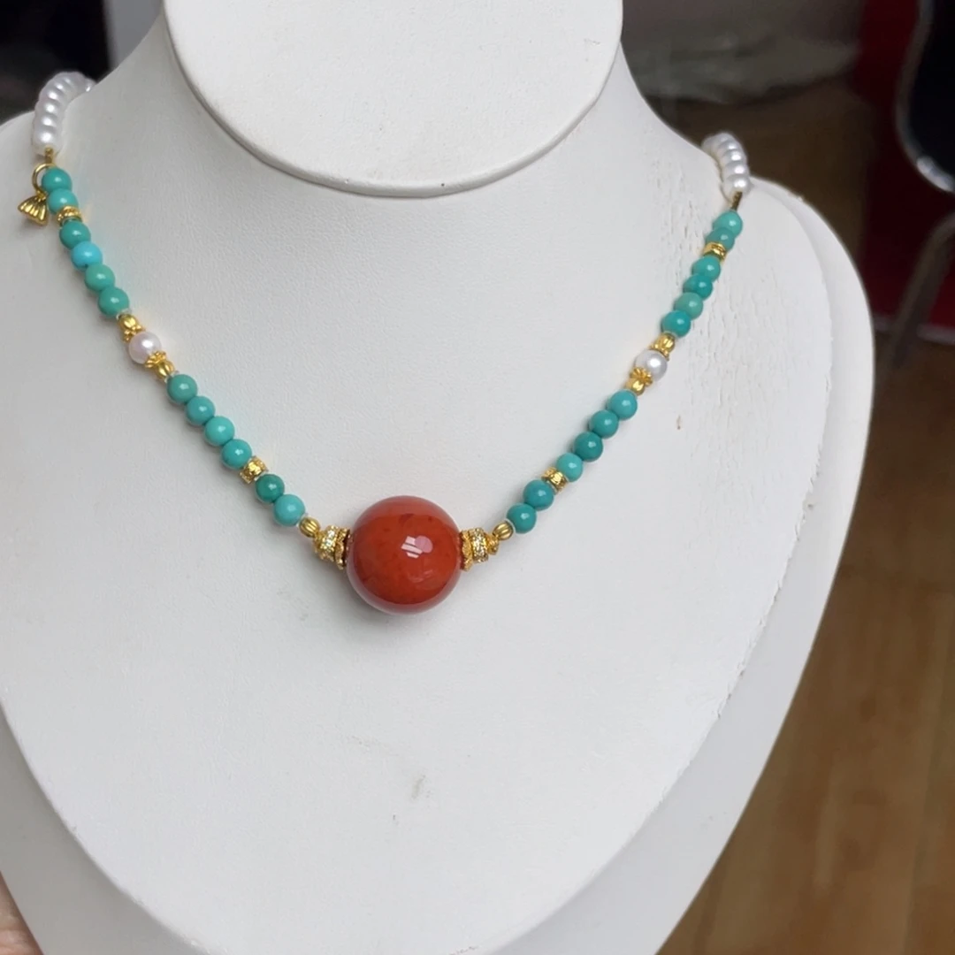 绿松石未镶嵌颈饰