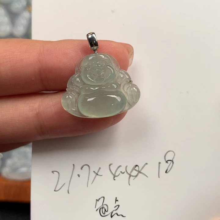 翡翠18K金镶嵌颈饰佛公