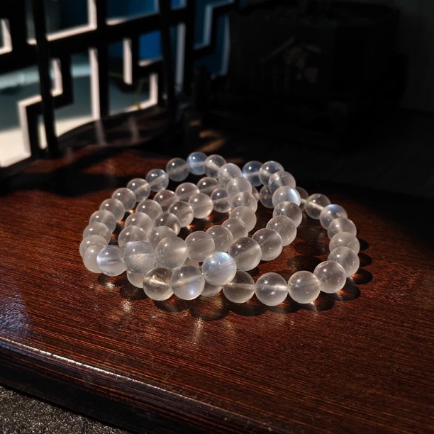 【拾晶轩】天然蓝白月光单圈手链 多样性发一件 约9mm 129XL