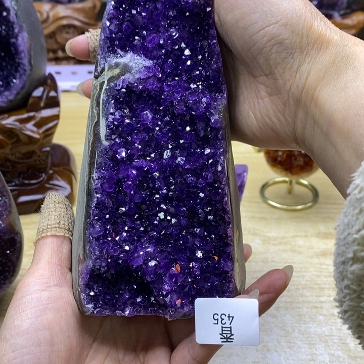 水晶大型摆件（非配饰）未镶嵌?**✨