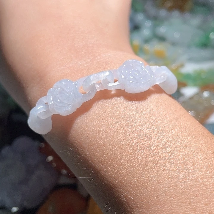 颈饰未镶嵌翡翠天