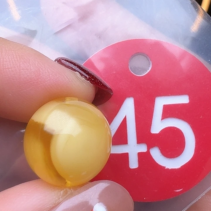 蜜蜡裸石未镶嵌微瑕15m m