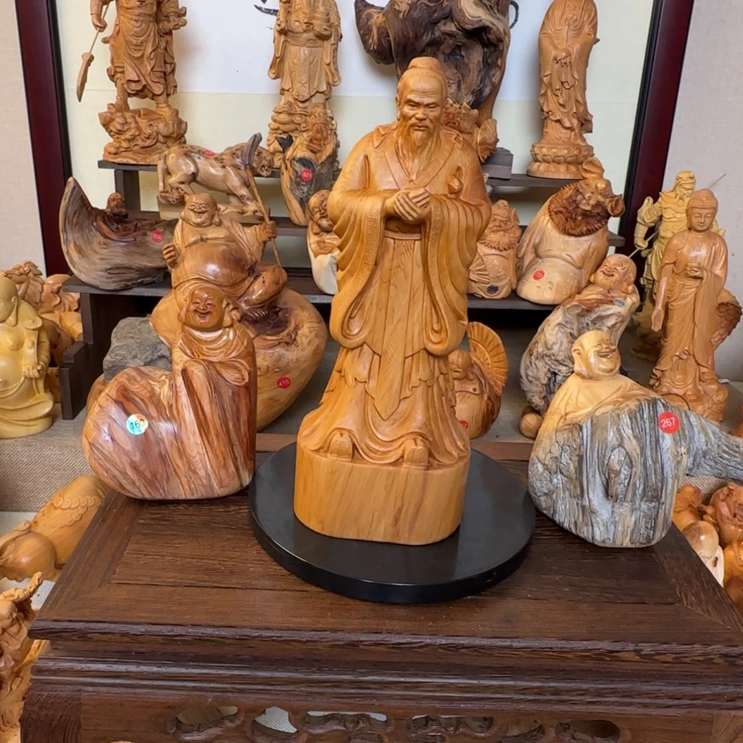 崖柏小木匠艺雕一物一拍