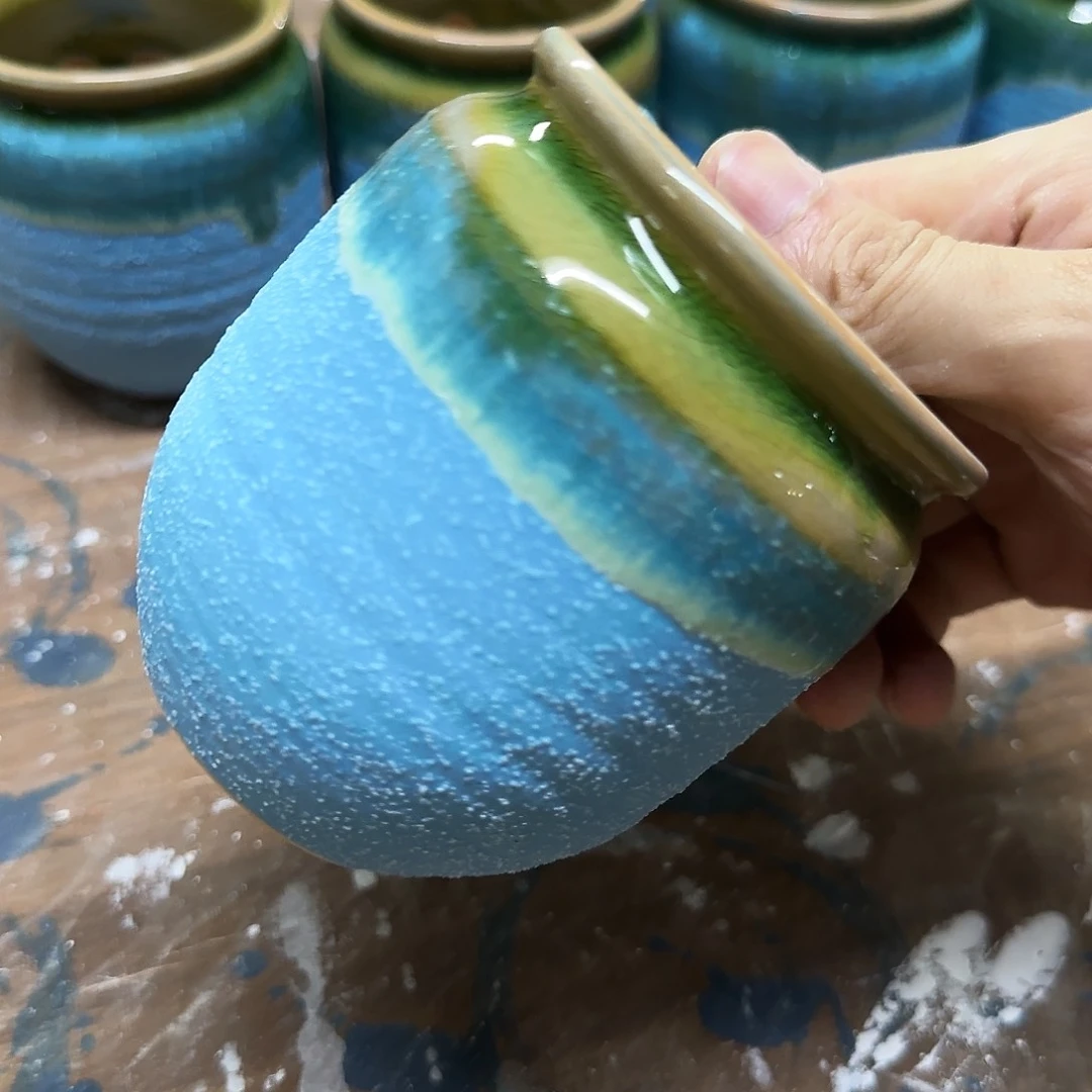 福利局库存尾单·有孔花盆当天满9元发