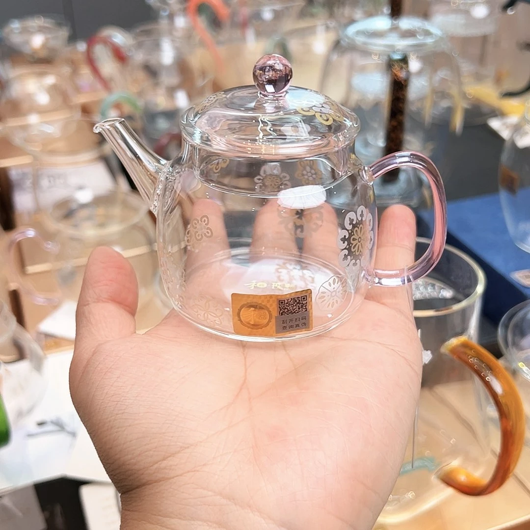 言卿壶浅粉色皮球花。。。。。