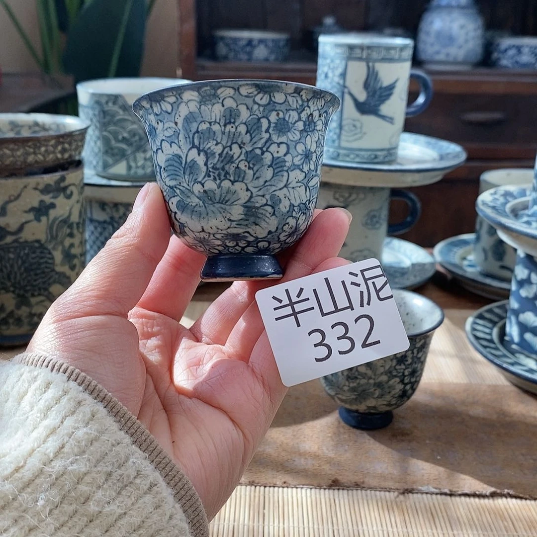 秋***室手工手绘青花陶瓷