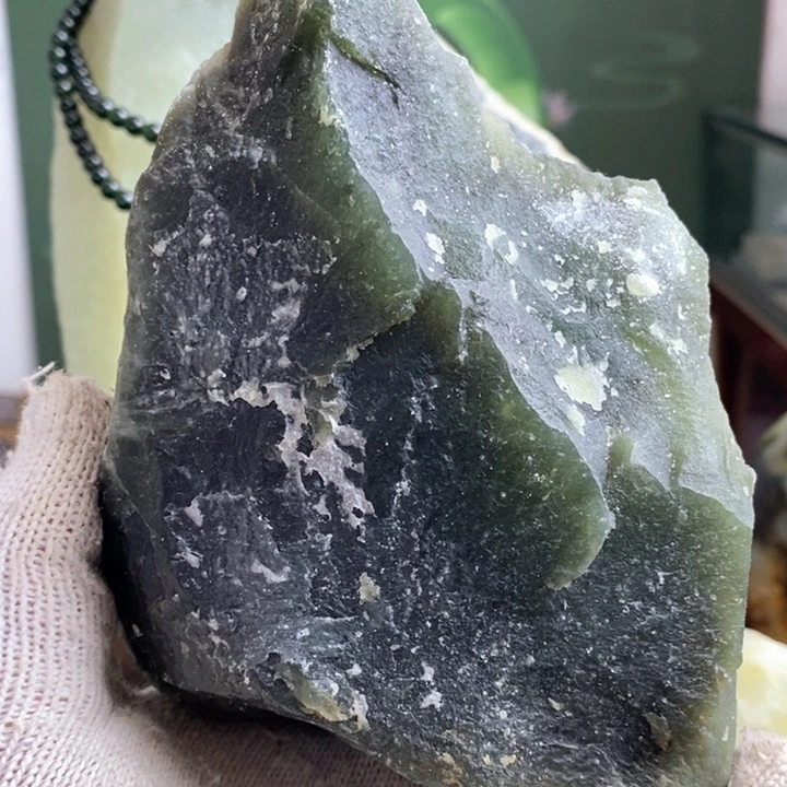 蛇纹石玉珠宝岫玉原石未镶嵌