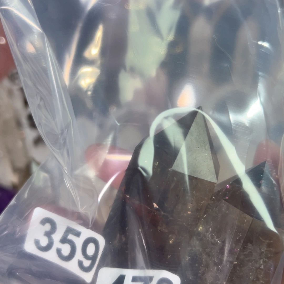 水晶天然水晶，默认微瑕未镶嵌加****斯