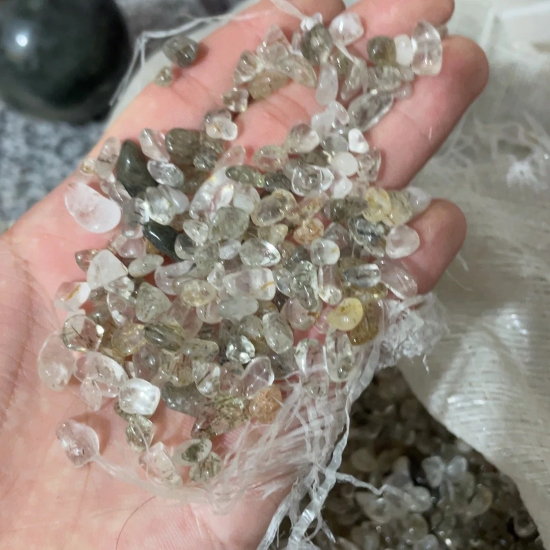 未镶嵌水晶大型摆件（非配饰）