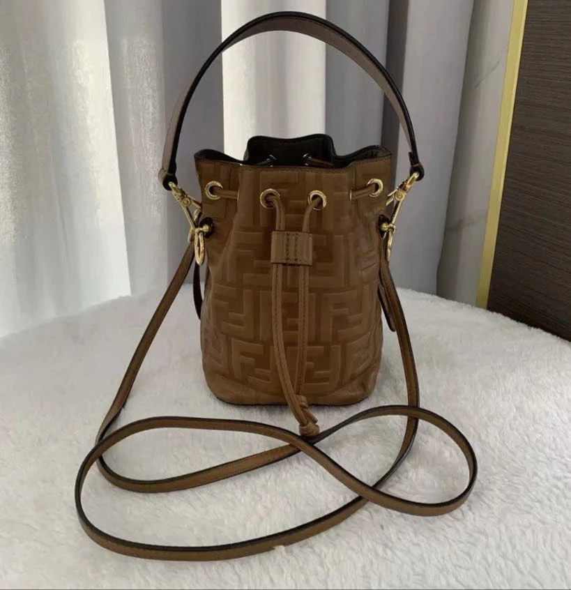 95新 FENDI/芬迪 老花小水桶/6325