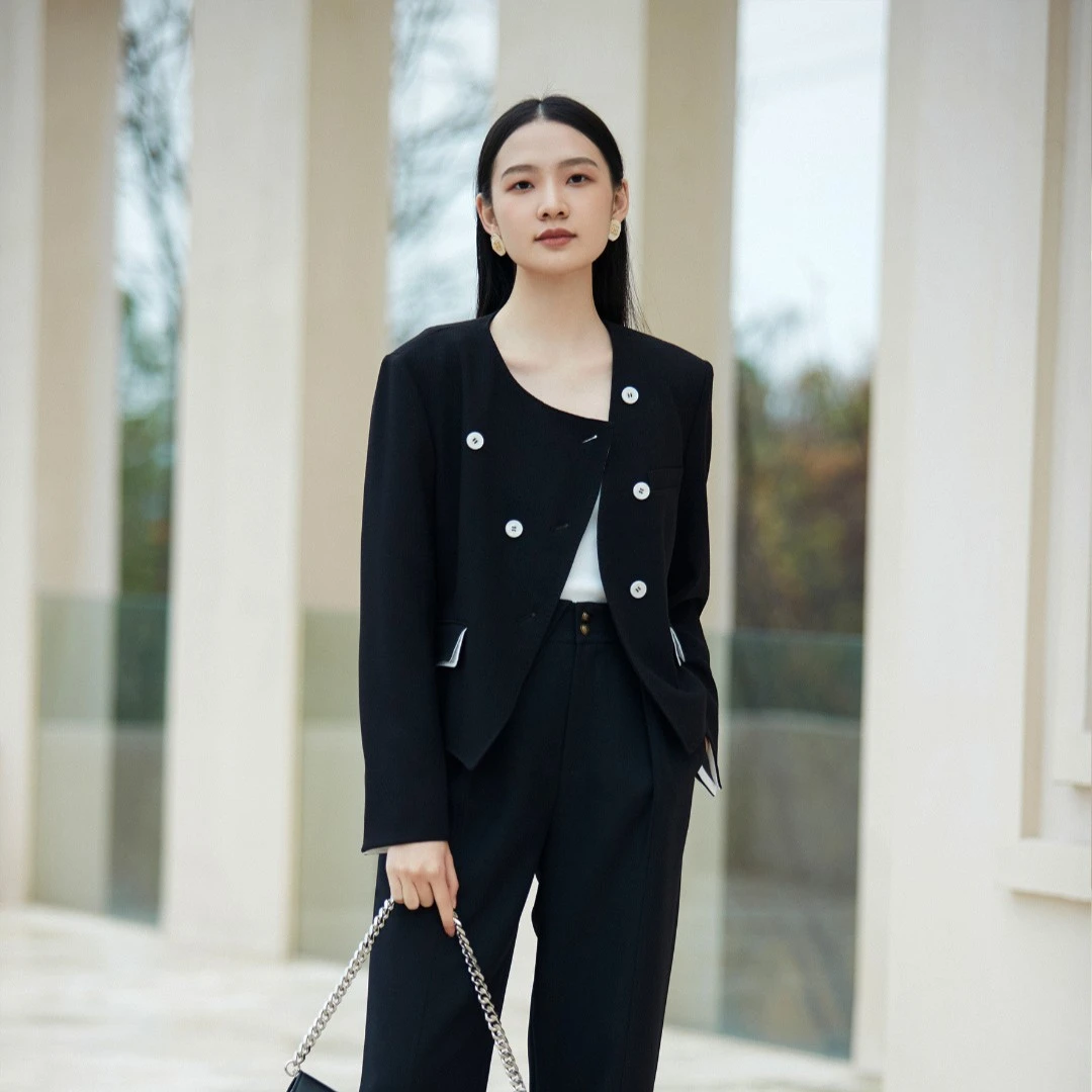 【专柜同款】M421302954曼德诗设计感短外套不规则长袖气质上衣