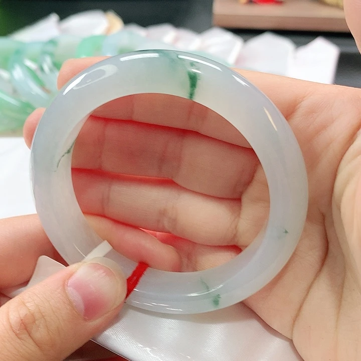 未镶嵌手镯翡翠缅甸天然翡翠手镯