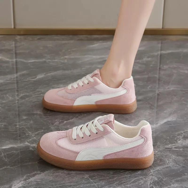 58011女士透气网面休闲鞋