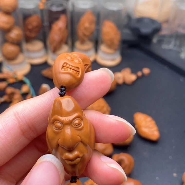 我***道吊坠橄榄核土豆怪4➕表情