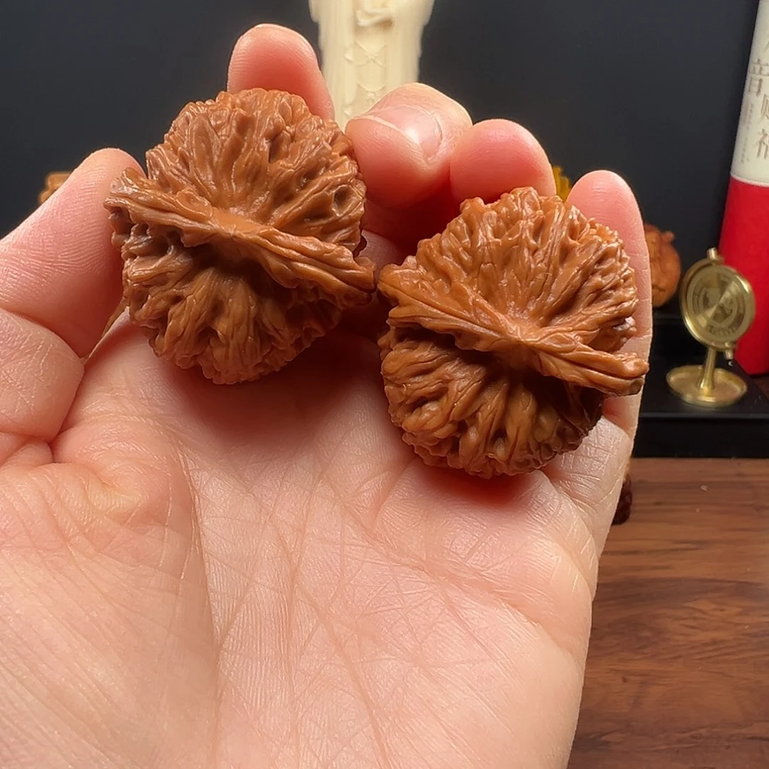 文玩核桃吊坠37全品荔枝纹