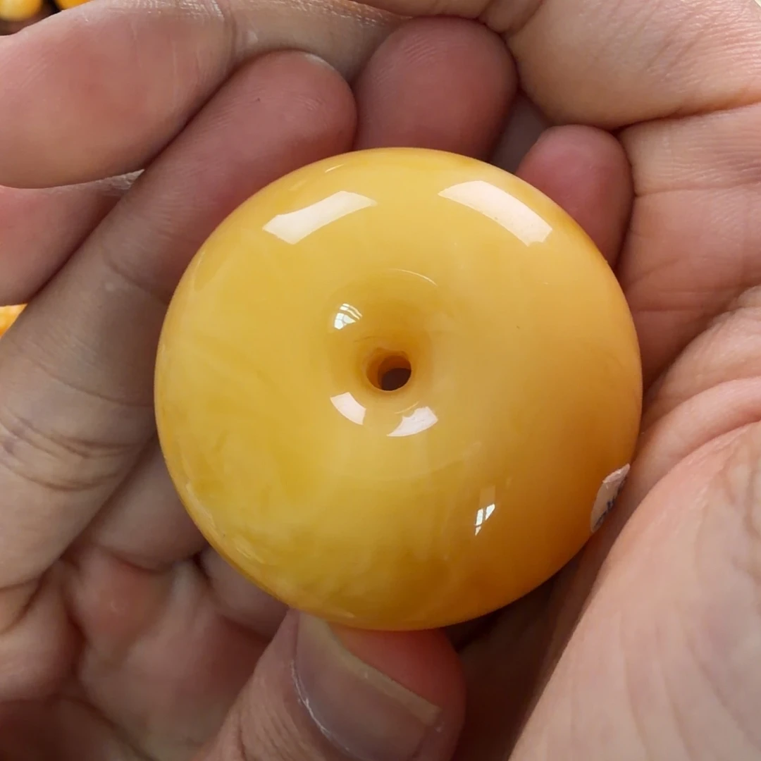 琥珀未镶嵌珠宝奇石21g