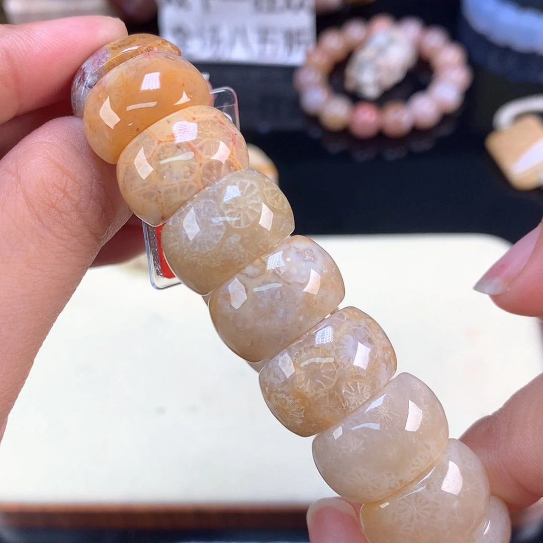 【闪购商品】颈饰未镶嵌硅化珊瑚（珊瑚玉）24号玻璃花