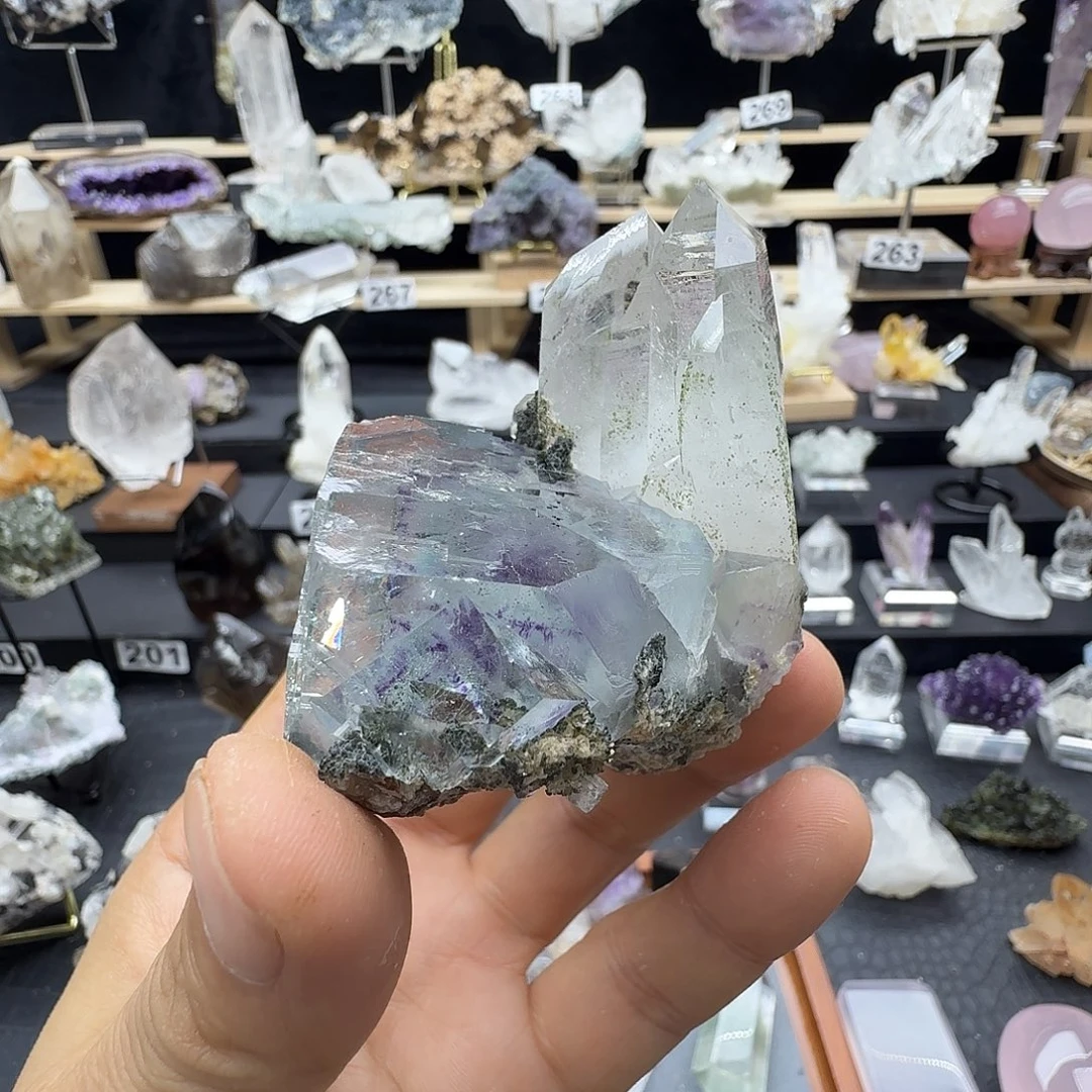 S***貝石材天然水晶摆件