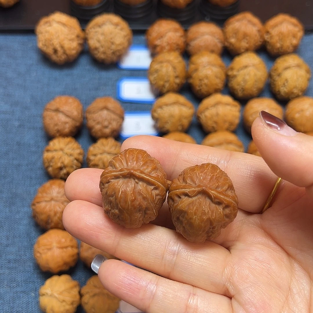 吊坠文玩核桃红蜡皮元宝