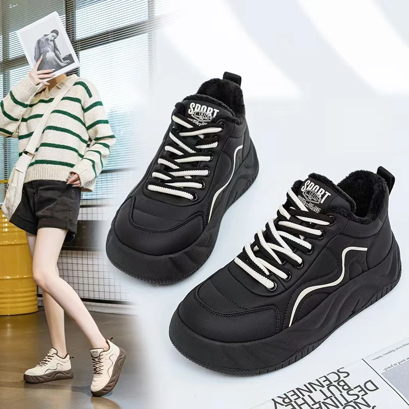 大码女鞋41—43小白鞋女2024冬款百搭加绒平底休闲运动面包鞋